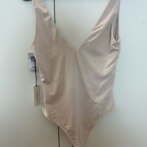 Aritzia Babaton Contour V-neck Bodysuit NWT